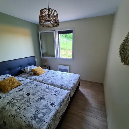 Apartment Le Sechoir Des Acacias 3 12 Personnes Avec Piscine Chauffee *